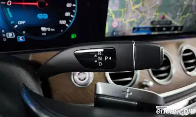 Mercedes-Benz E-Class 2021 2.0 Автомат в Москве № 162083, миниатюра 7