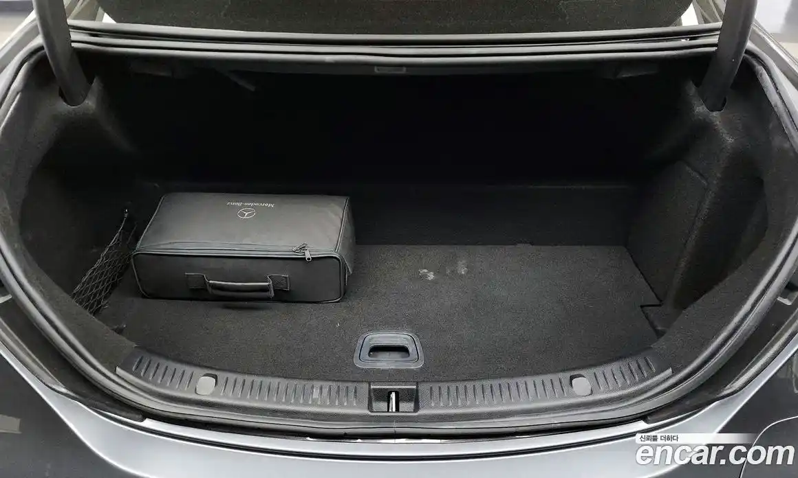 Mercedes-Benz E-Class 2021 2.0 Автомат в Москве № 162083, фото 10