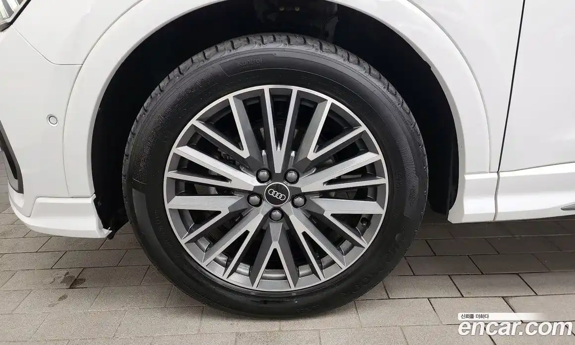 Audi Q3 2022 2.0 Автомат в Москве № 162855, фото 14