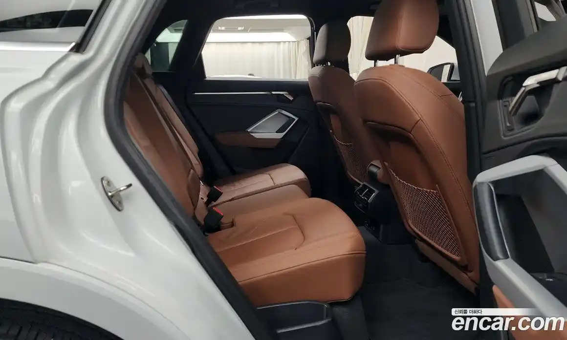 Audi Q3 2022 2.0 Автомат в Москве № 162855, фото 17