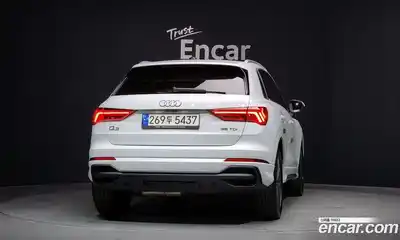 Audi Q3 2022 2.0 Автомат в Москве № 162855, миниатюра 3