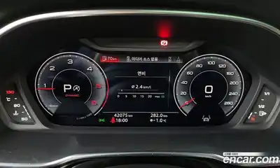 Audi Q3 2022 2.0 Автомат в Москве № 162855, миниатюра 4