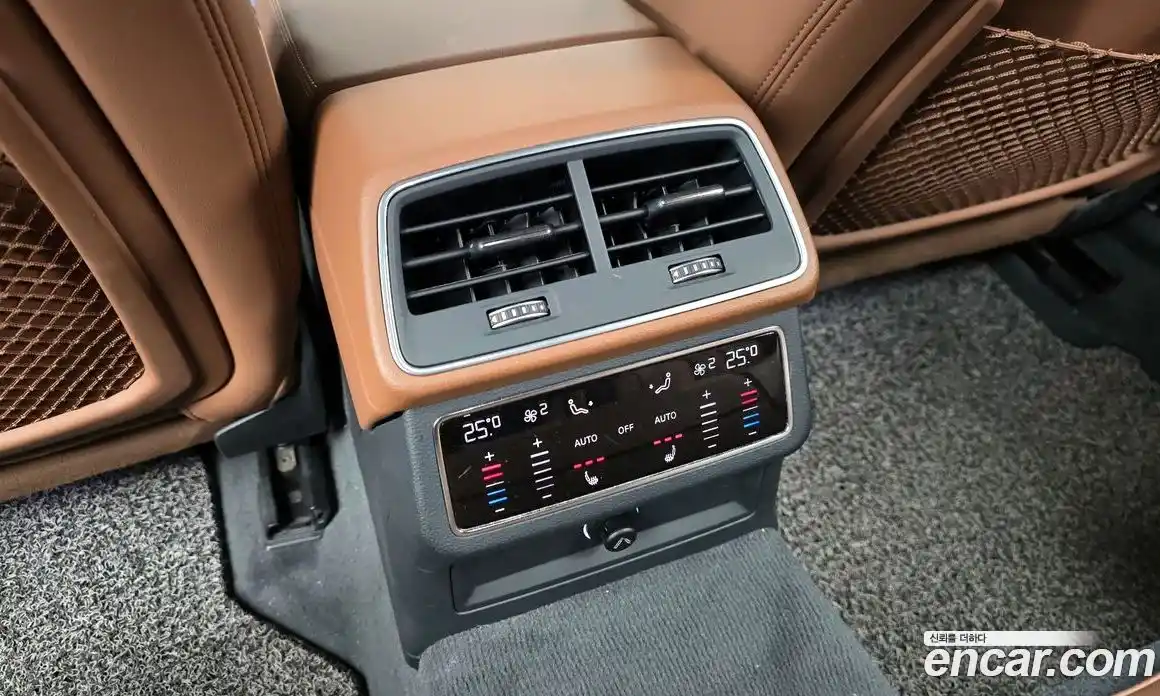 Audi A6 2020 2.0 Автомат в Москве № 162957, фото 20