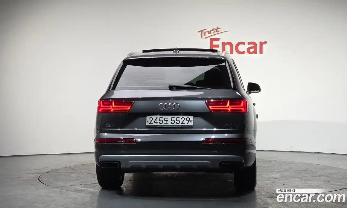 Audi Q7 2019 2.0 Автомат в Москве № 163217, фото 14