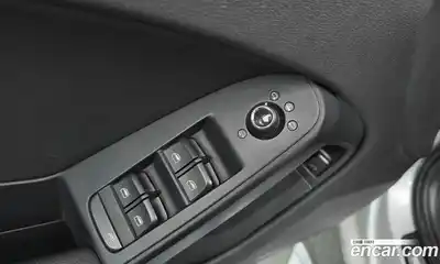 Audi A4 2010 2.0 Автомат в Москве № 163535, миниатюра 12