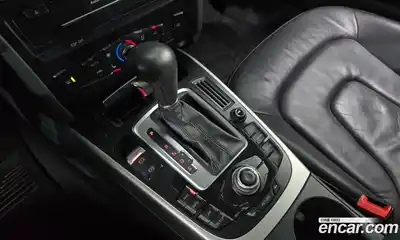 Audi A4 2010 2.0 Автомат в Москве № 163535, миниатюра 4