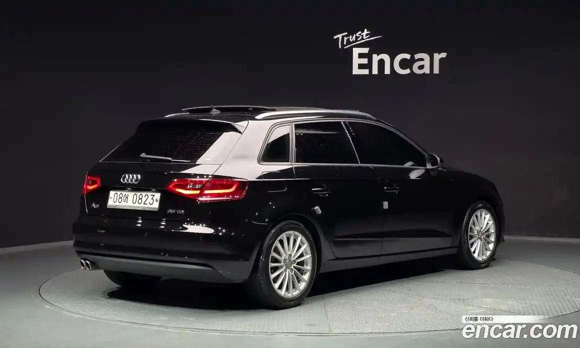 Audi A3 2016 2.0 Автомат в Москве № 163731, фото 4