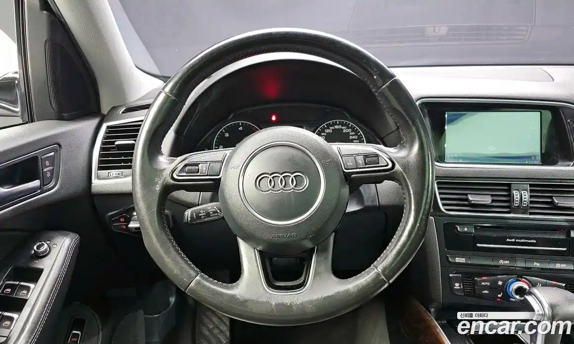 Audi Q5 2016 2.0 Автомат в Москве № 163801, фото 9