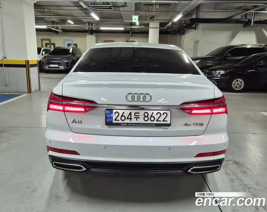 Audi A6 2023 2.0 Автомат в Москве № 163933, фото 4