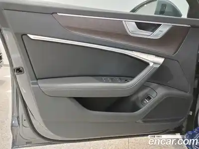 Audi A6 2022 3.0 Автомат в Москве № 164015, миниатюра 11