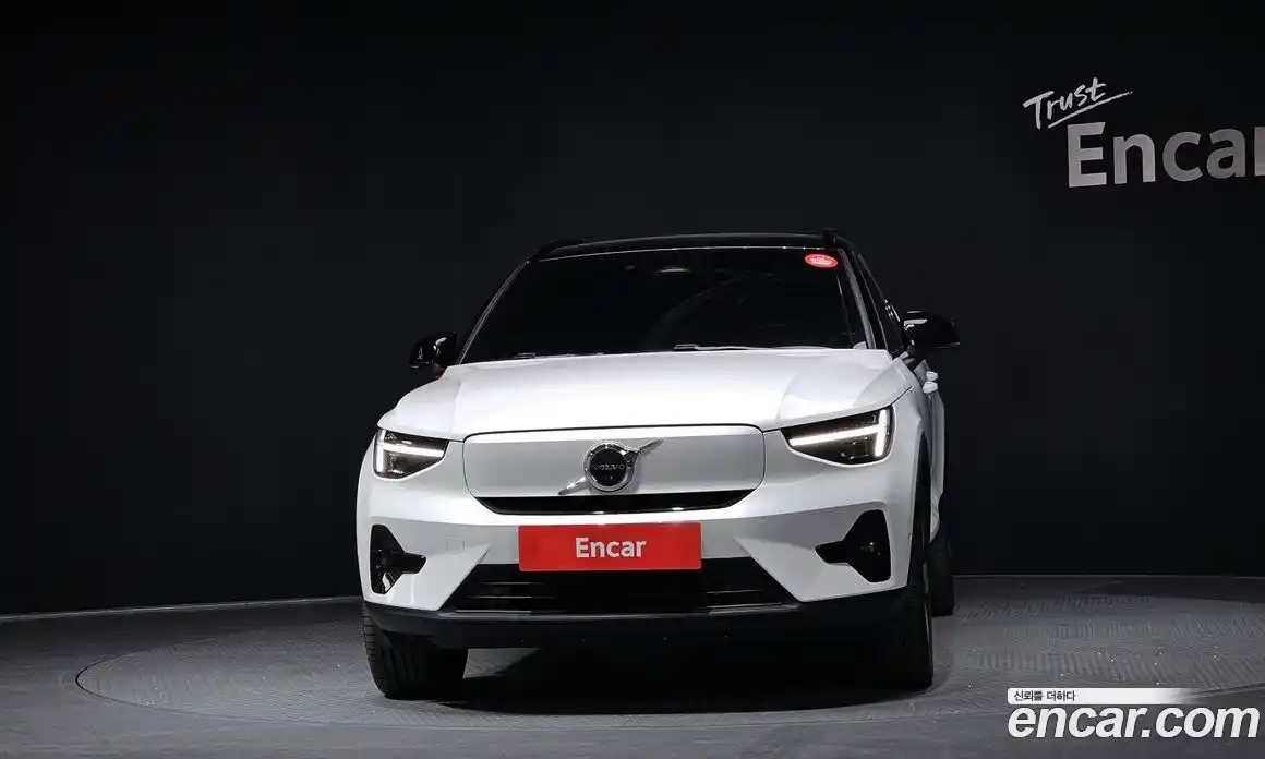 Volvo XC40 2024 0.2 Автомат в Москве № 164290, фото 14