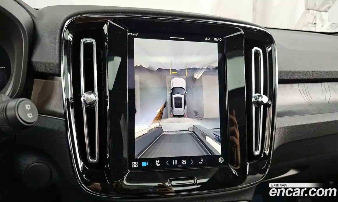 Volvo XC40 2024 0.2 Автомат в Москве № 164290, фото 15