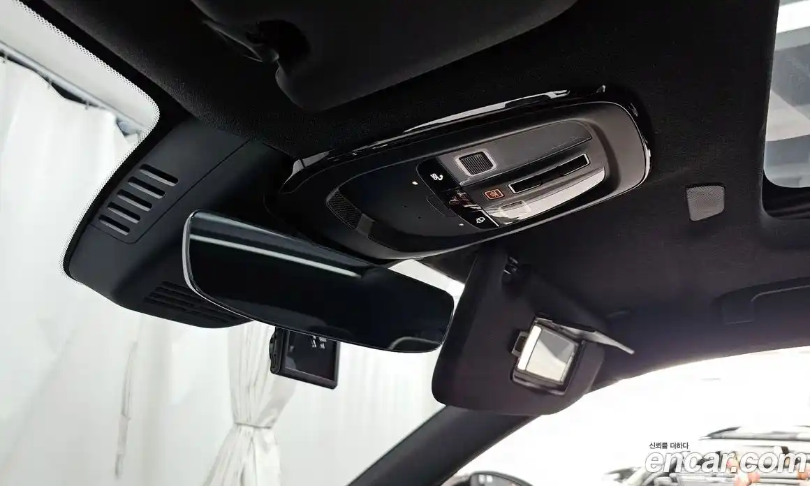 Volvo XC40 2024 0.2 Автомат в Москве № 164290, фото 19