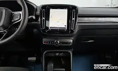 Volvo XC40 2024 0.2 Автомат в Москве № 164290, миниатюра 7