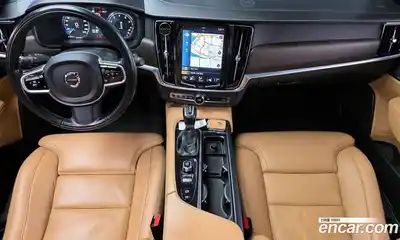 Volvo V90 2020 2.0 Автомат в Москве № 164639, миниатюра 7