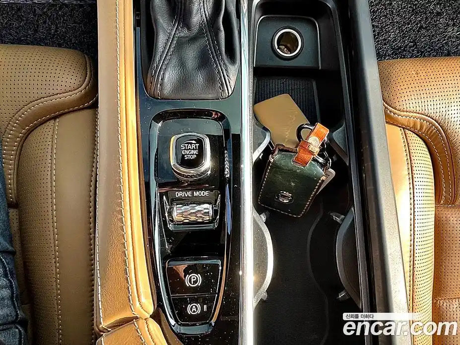 Volvo XC90 2020 2.0 Автомат в Москве № 164799, фото 8