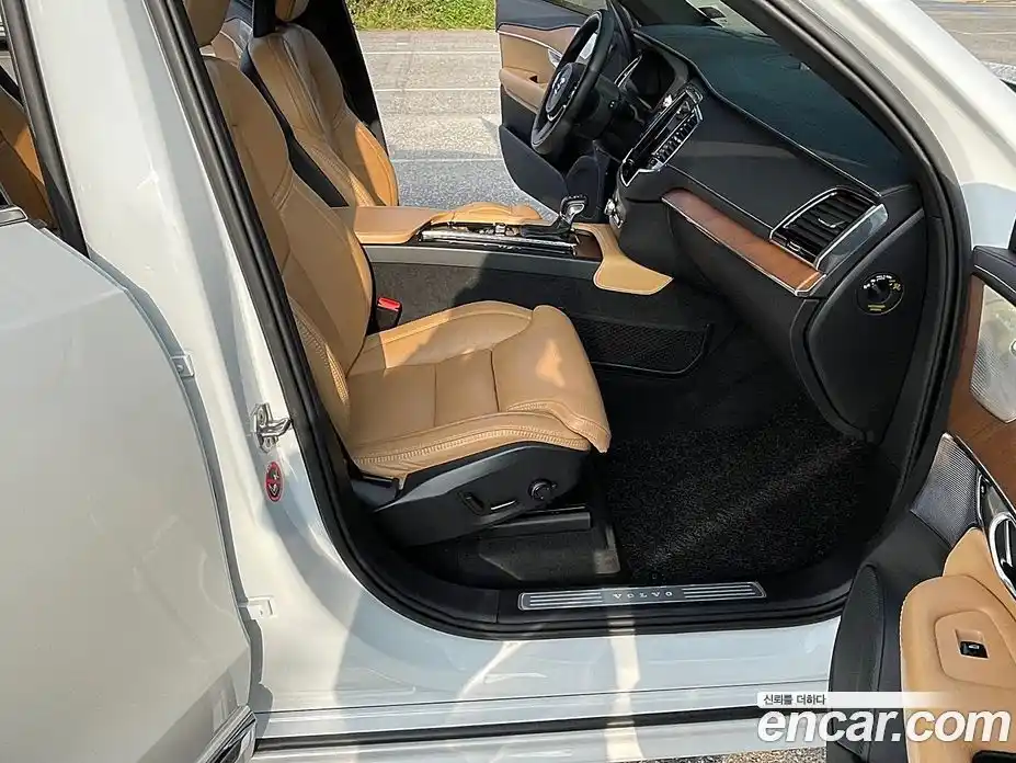 Volvo XC90 2020 2.0 Автомат в Москве № 164799, фото 10