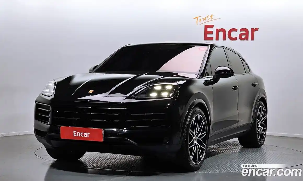 Porsche Cayenne 2024 3.0 Автомат в Москве № 164924, фото 1