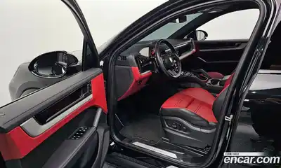 Porsche Cayenne 2024 3.0 Автомат в Москве № 164924, миниатюра 11