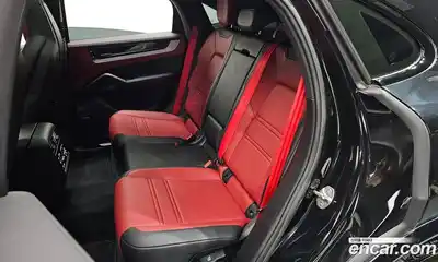 Porsche Cayenne 2024 3.0 Автомат в Москве № 164924, миниатюра 12