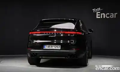 Porsche Cayenne 2024 3.0 Автомат в Москве № 165023, миниатюра 4
