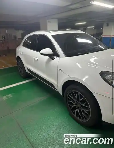 Porsche Macan 2017 3.0 Автомат в Москве № 165601, миниатюра 4