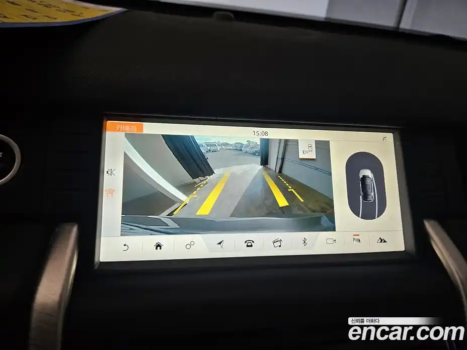 Land Rover Discovery Sport 2017 2.0 Автомат в Москве № 166774, фото 17