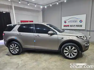 Land Rover Discovery Sport 2017 2.0 Автомат в Москве № 166774, миниатюра 2