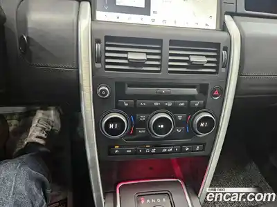 Land Rover Discovery Sport 2017 2.0 Автомат в Москве № 166774, миниатюра 7