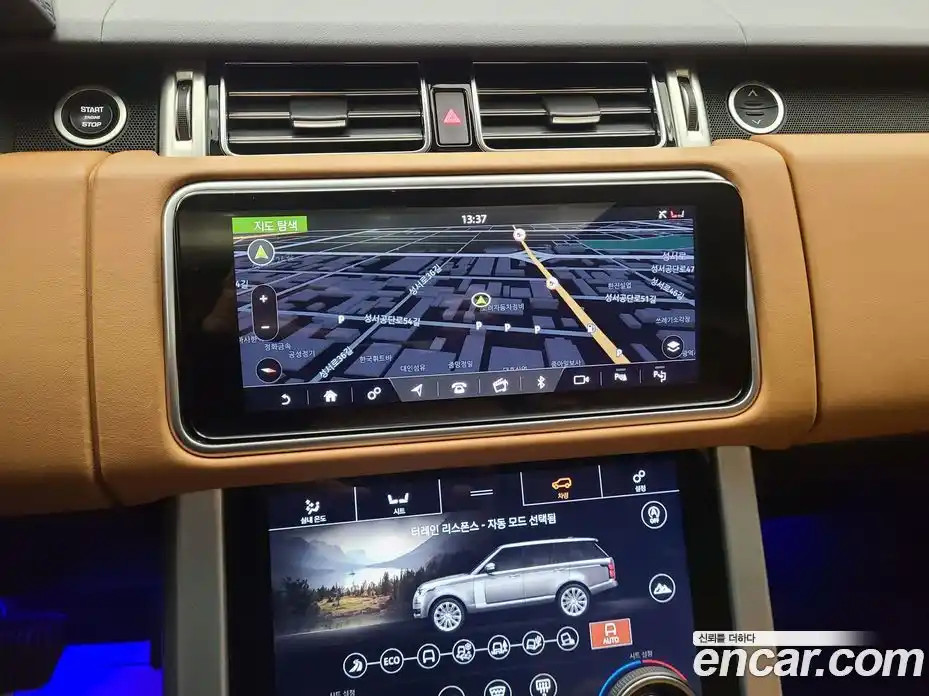 Land Rover Range-Rover 2021 3.0 Автомат в Москве № 166841, фото 13