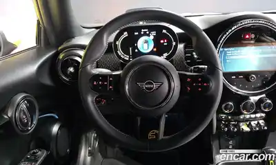Mini Cooper 2023 Автомат в Москве № 166940, миниатюра 5