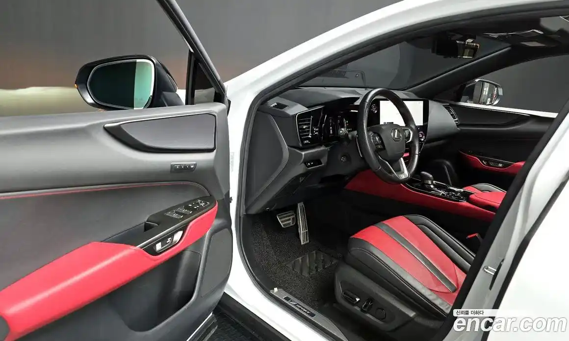 Lexus NX 2022 2.5 Автомат в Москве № 168083, фото 3