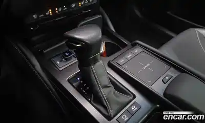 Lexus ES 2020 2.5 Автомат в Москве № 168111, миниатюра 9