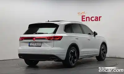 Volkswagen Touareg 2026 3.0 Автомат в Москве № 168357, миниатюра 2