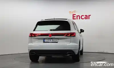 Volkswagen Touareg 2026 3.0 Автомат в Москве № 168357, миниатюра 4