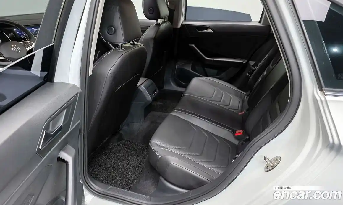 Volkswagen Jetta 2023 1.5 Автомат в Москве № 168627, фото 13