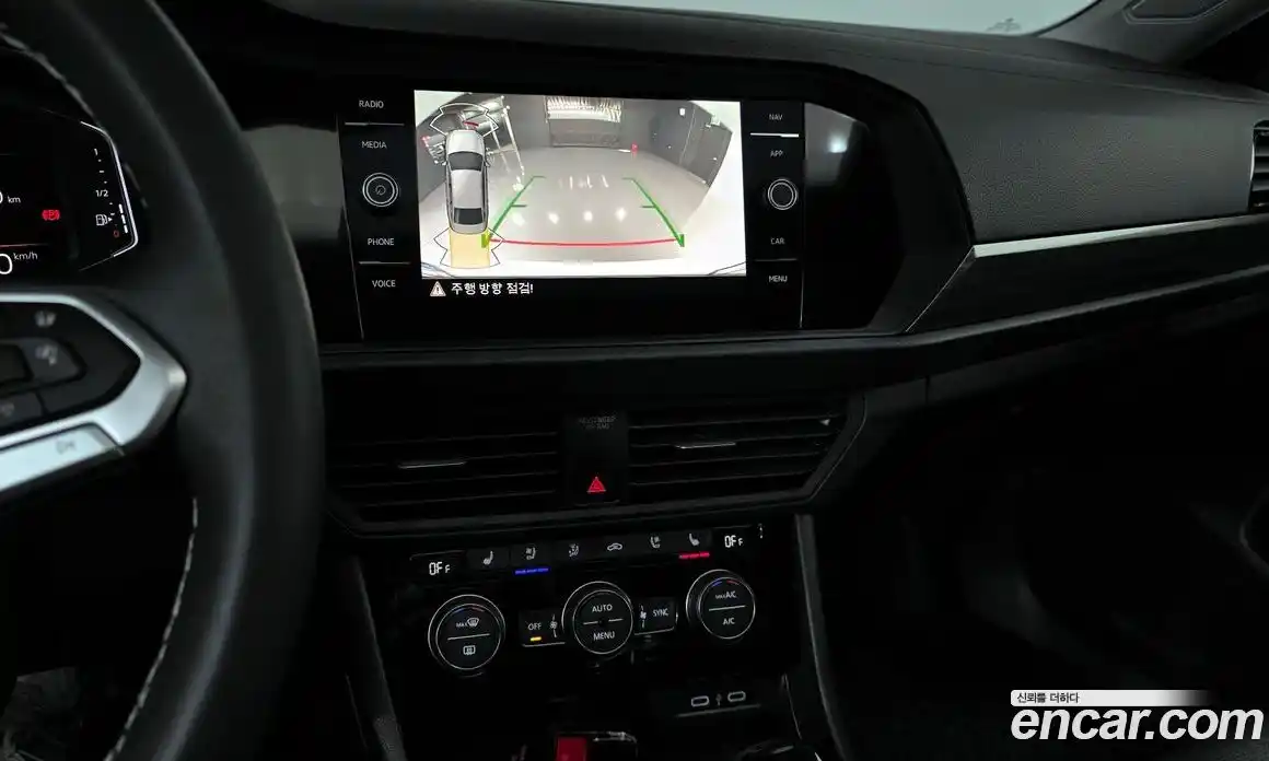 Volkswagen Jetta 2023 1.5 Автомат в Москве № 168627, фото 6