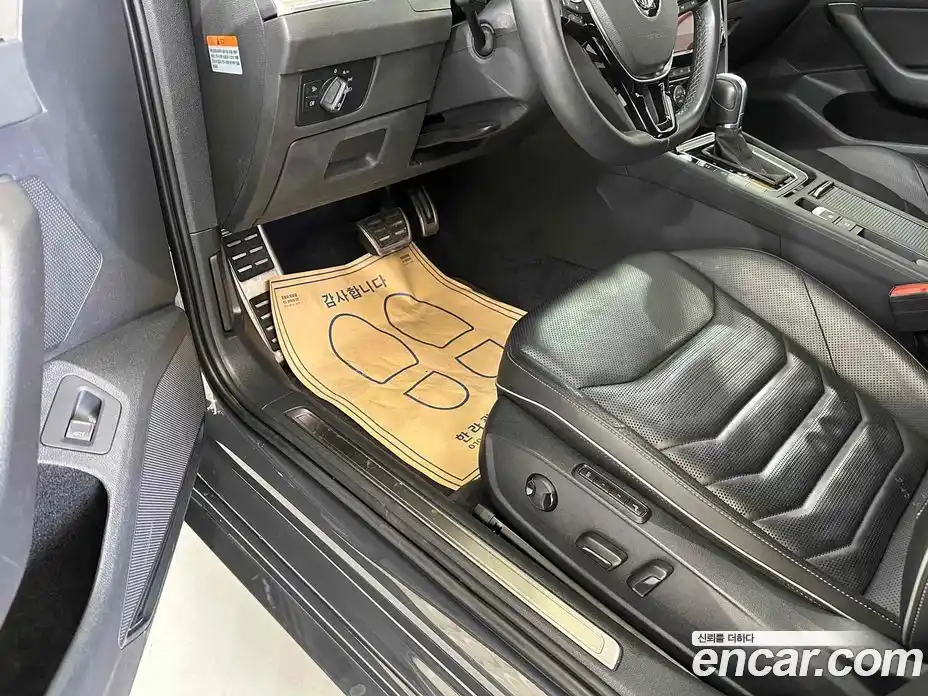 Volkswagen Arteon 2019 2.0 Автомат в Москве № 168720, фото 11