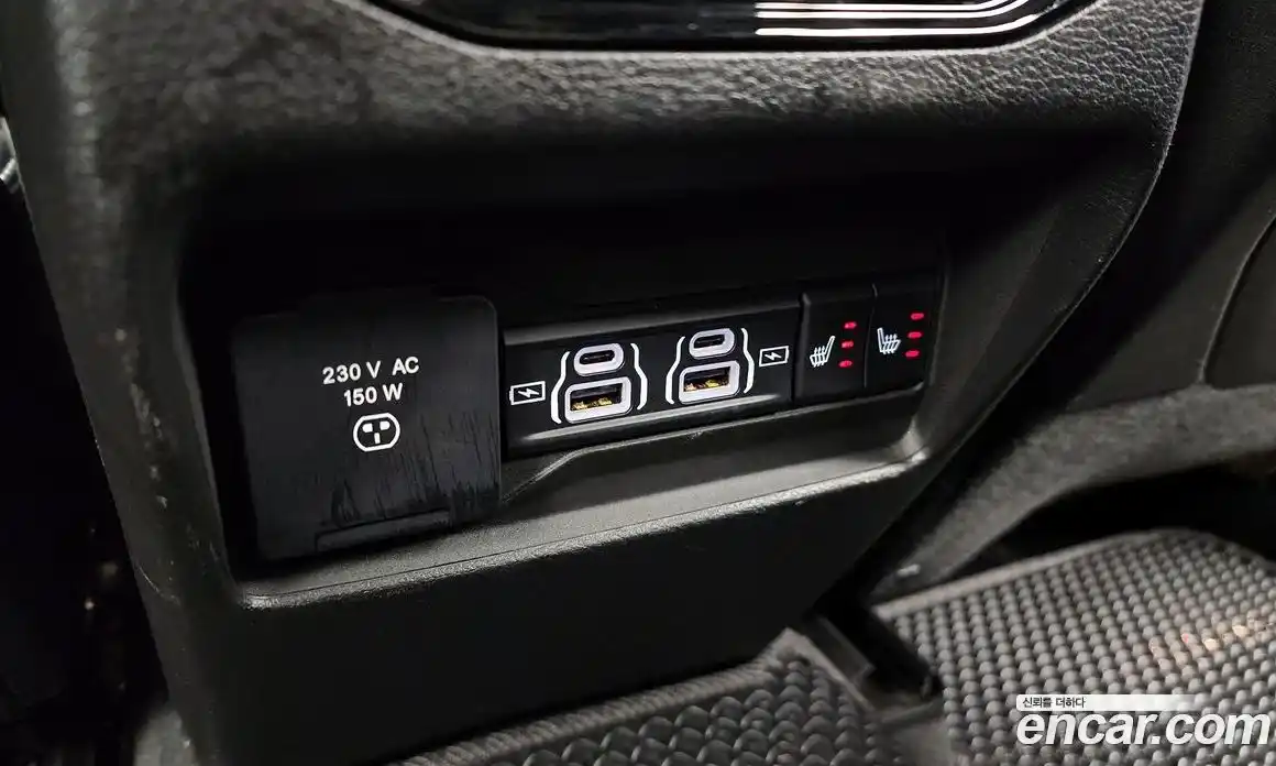 Jeep Cherokee 2023 3.6 Автомат в Москве № 169459, фото 18