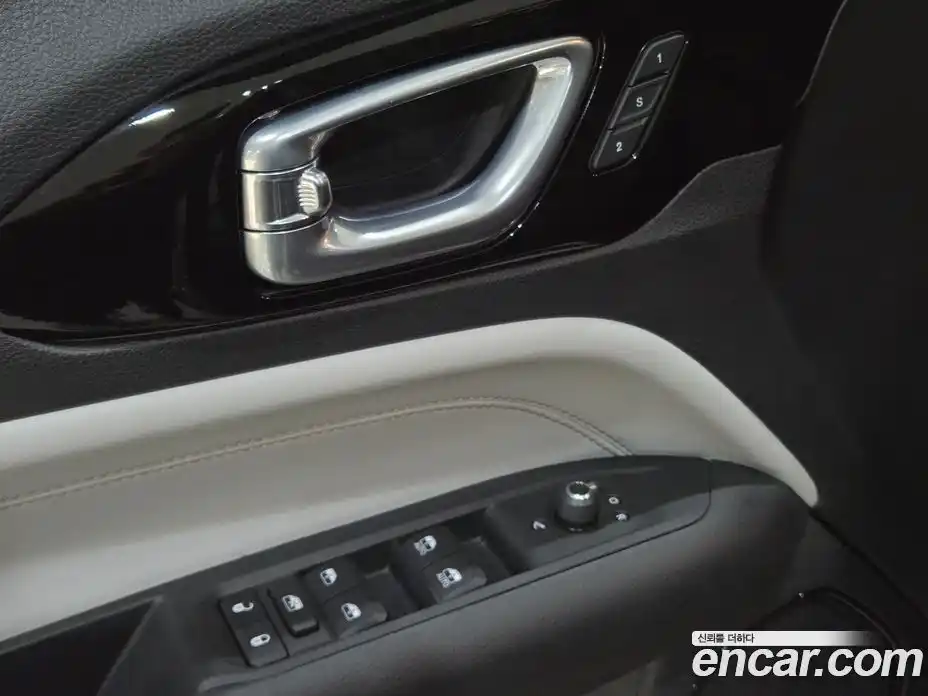 Jeep Compass 2022 2.4 Автомат в Москве № 169958, фото 15