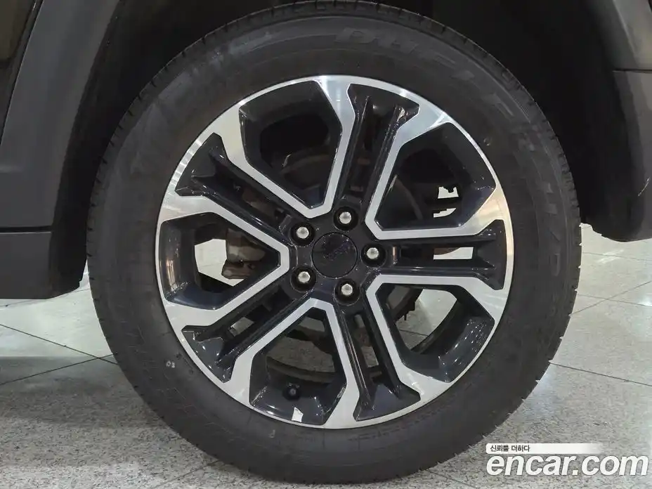 Jeep Compass 2022 2.4 Автомат в Москве № 169958, фото 20