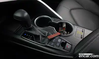 Toyota Camry 2023 2.5 Автомат в Москве № 170149, миниатюра 5