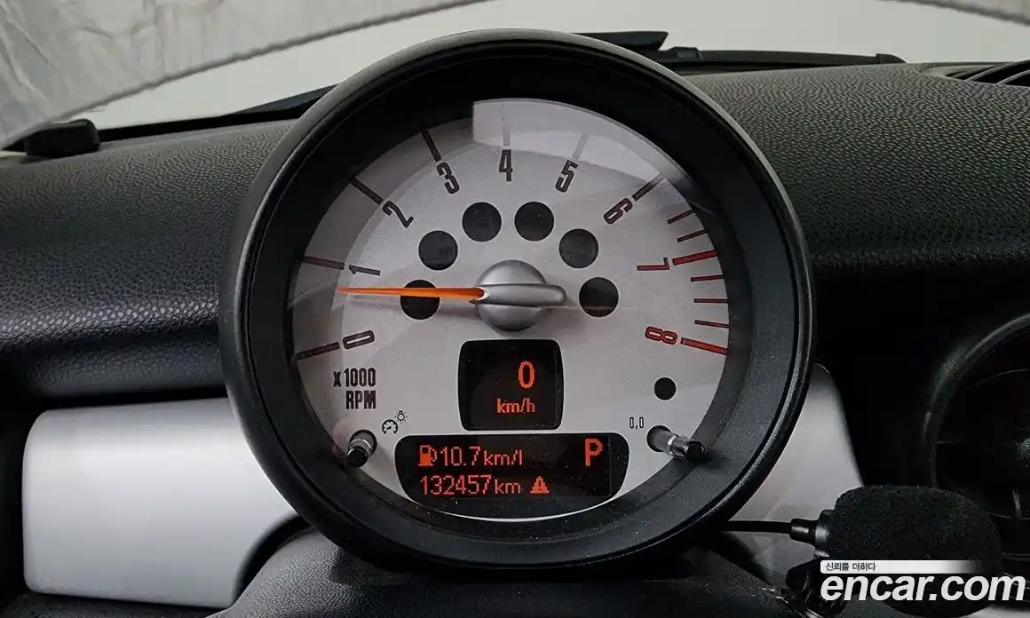 Mini Clubman 2014 1.6 Автомат в Москве № 177412, фото 8