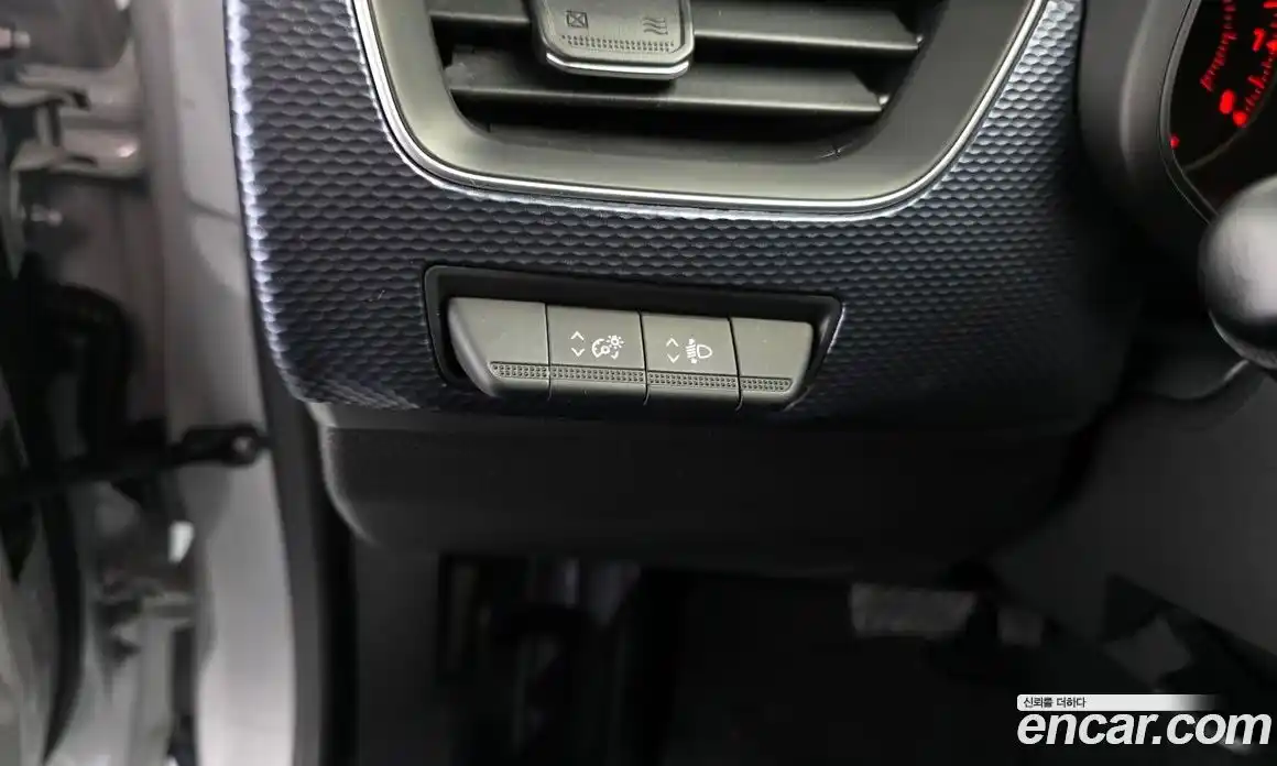 Renault XM3 2023 1.6 Автомат в Москве № 178201, фото 9