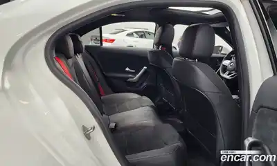 Mercedes-Benz A-Class 2020 2.0 Автомат в Москве № 178361, миниатюра 12