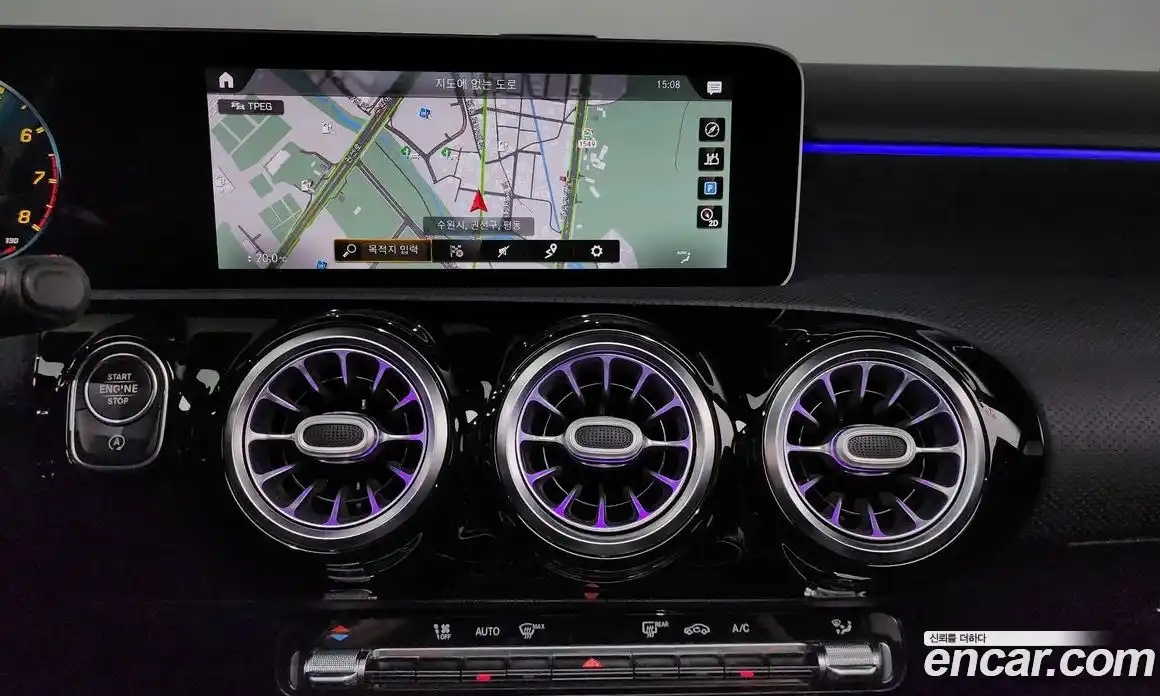 Mercedes-Benz A-Class 2020 2.0 Автомат в Москве № 178361, фото 14