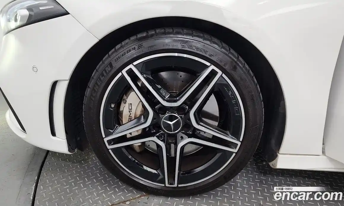 Mercedes-Benz A-Class 2020 2.0 Автомат в Москве № 178361, фото 5