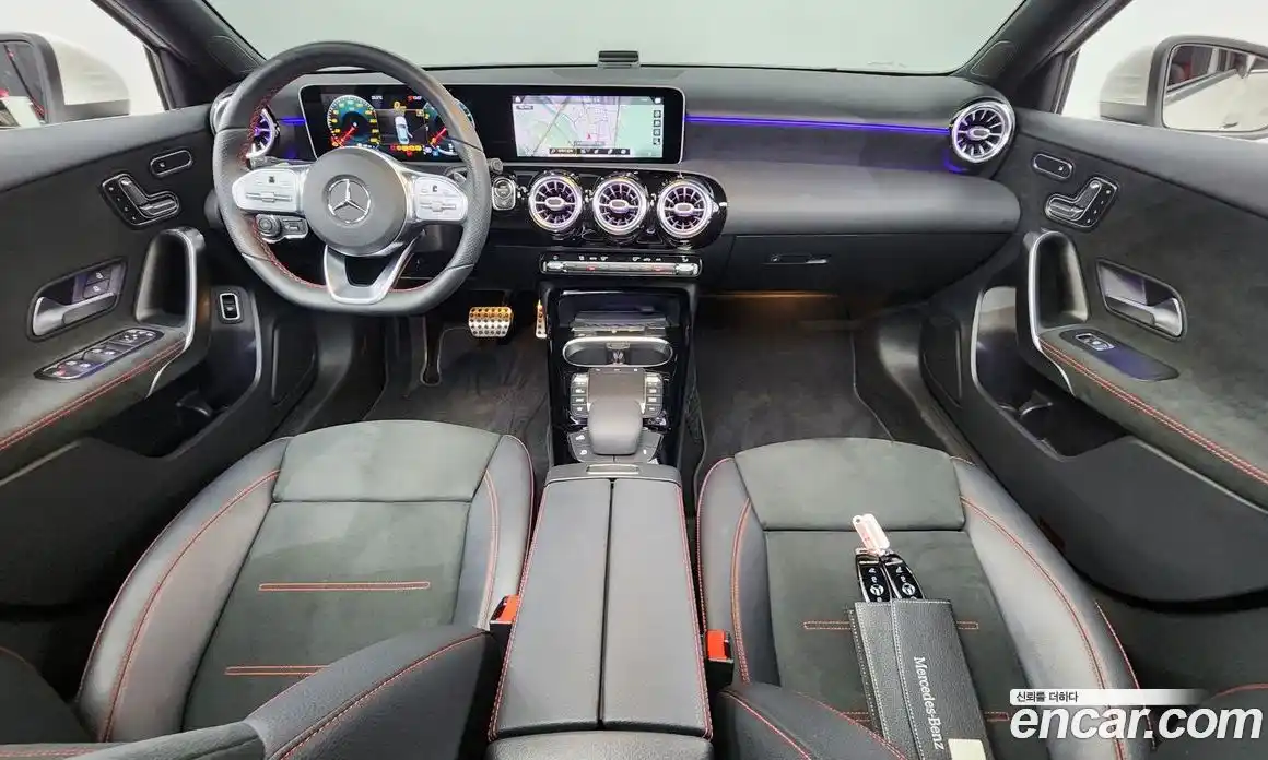 Mercedes-Benz A-Class 2020 2.0 Автомат в Москве № 178361, фото 7