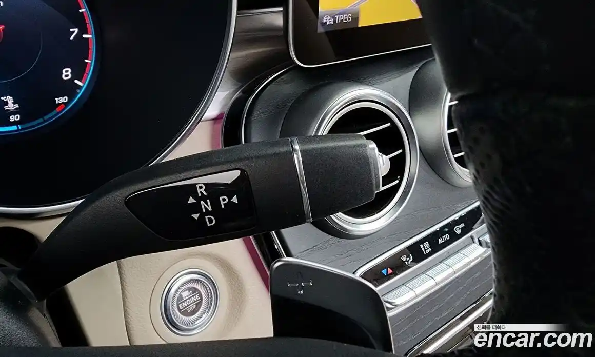 Mercedes-Benz C-Class 2021 2.0 Автомат в Москве № 178563, фото 9