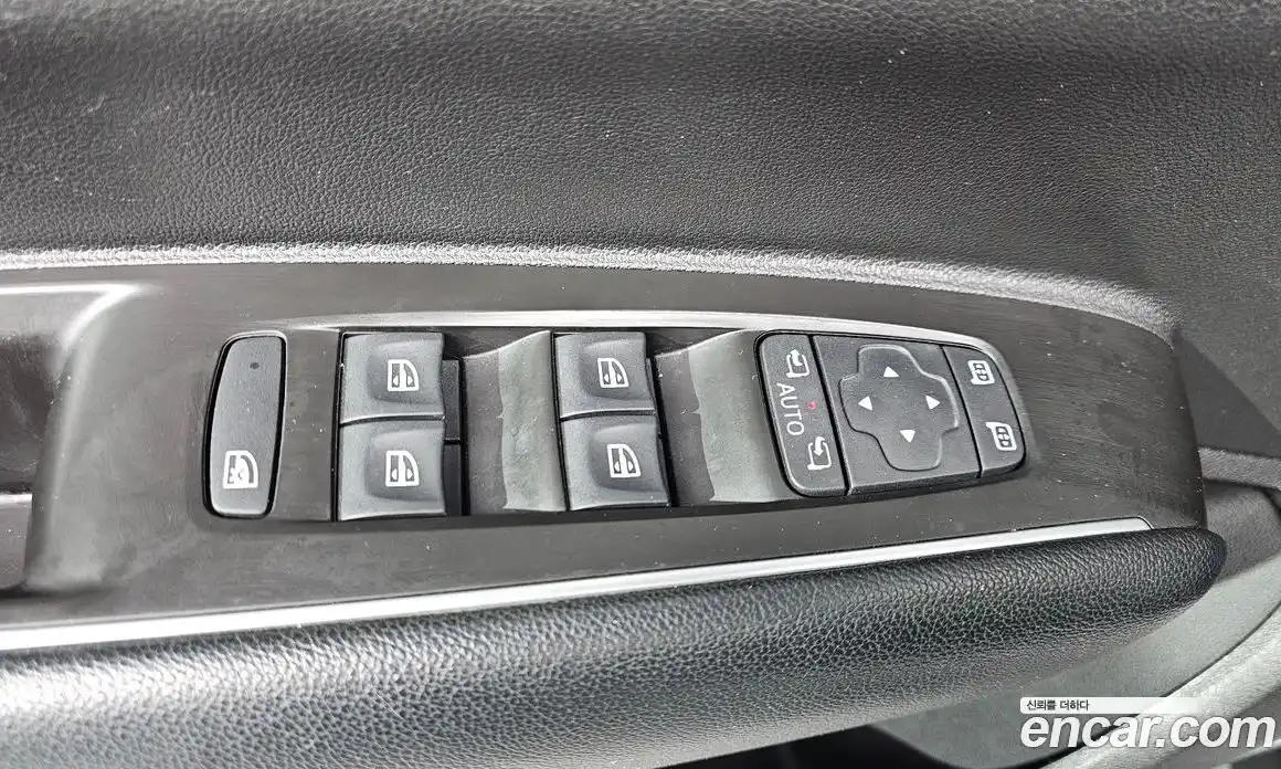 Renault QM6 2023 2.0 Автомат в Москве № 179850, фото 17